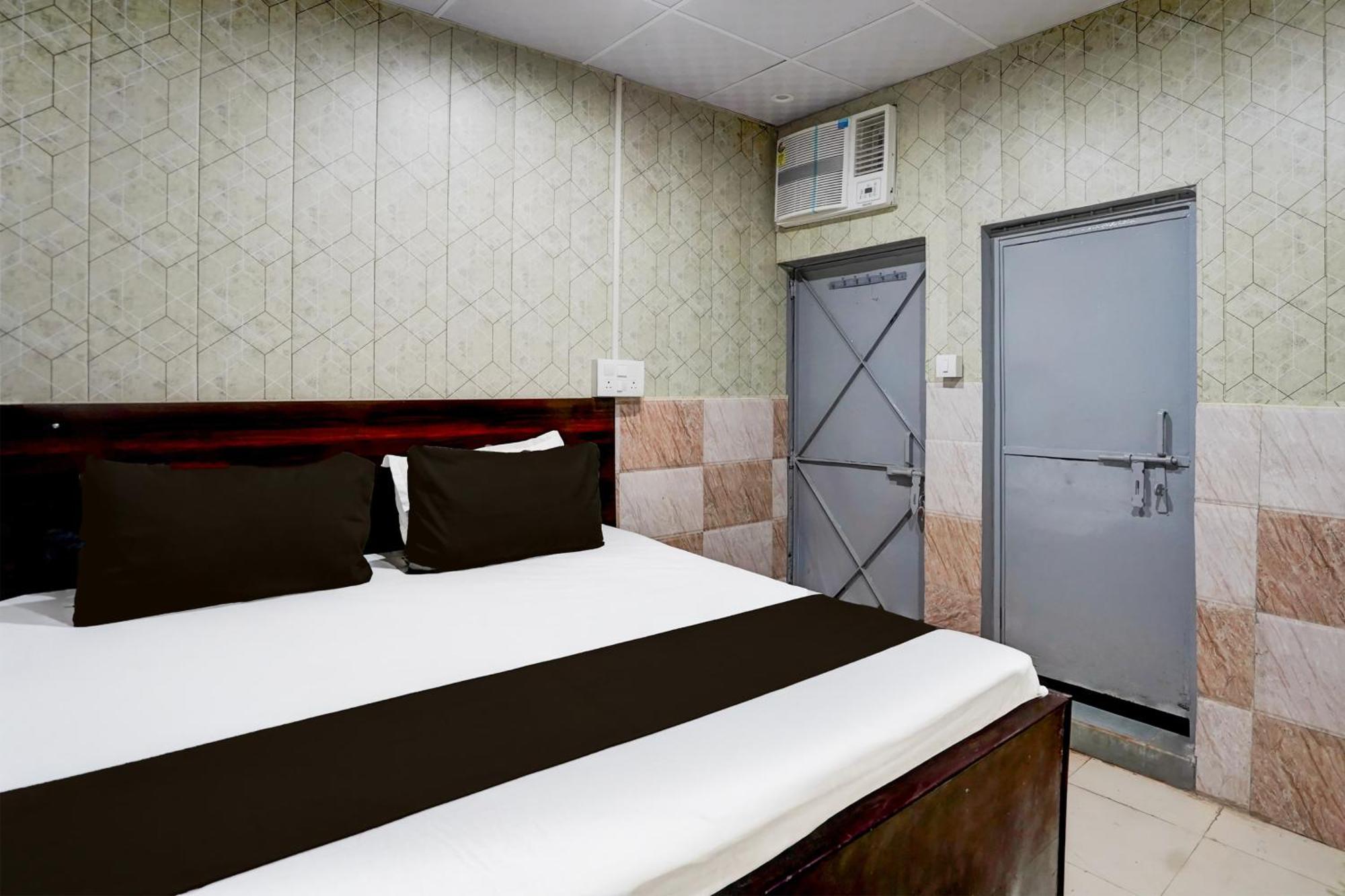 Hotel O Anant Ghaziabad Exterior photo